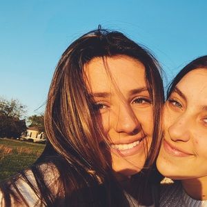 Meet your Posher, Darien